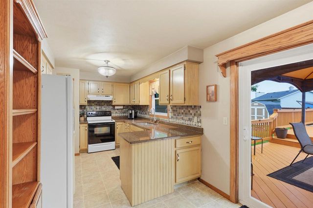 1786 SCHAEFER CIRCLE, Appleton, WI 54915