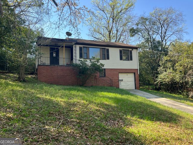 2536 Nancelon Circle N, Macon, GA 31204