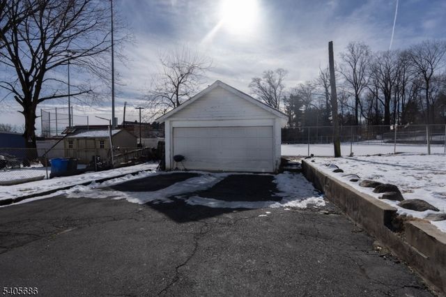 10 Glennon Pl, West Orange Twp., NJ 07052