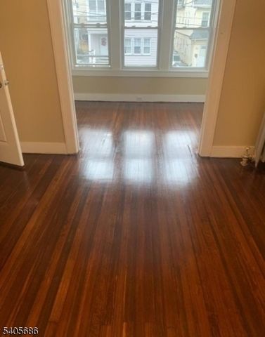 10 Glennon Pl, West Orange Twp., NJ 07052