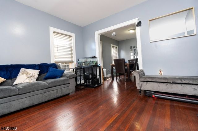 10 Glennon Pl, West Orange Twp., NJ 07052