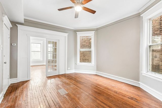 6344 S Eberhart Avenue, Chicago, IL 60637