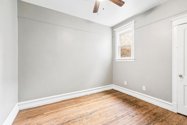 6344 S Eberhart Avenue, Chicago, IL 60637