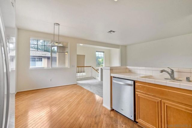 9633 West Canyon Terrace 2, San Diego, CA 92123