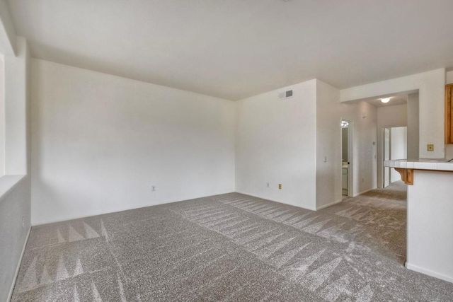 9633 West Canyon Terrace 2, San Diego, CA 92123