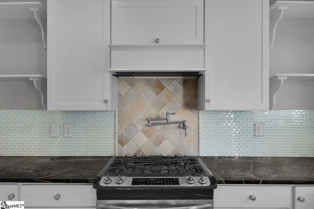 10 N Avondale Drive, Greenville, SC 29609