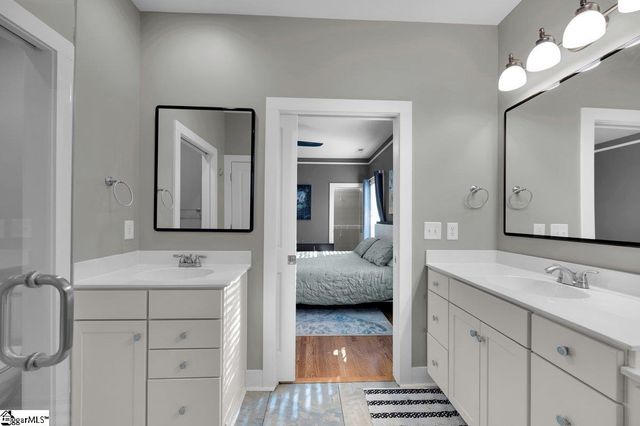 10 N Avondale Drive, Greenville, SC 29609