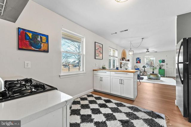 601 HANSON AVE, Fredericksburg, VA 22401