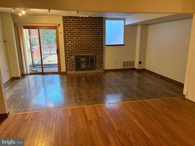 1706 JULIE CT, Bensalem, PA 19020