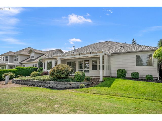 6526 HOGAN Dr N, Keizer, OR 97303