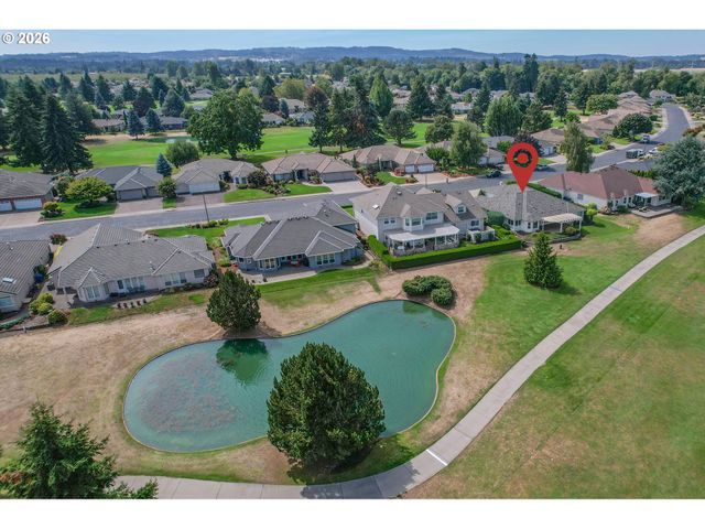 6526 HOGAN Dr N, Keizer, OR 97303