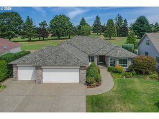 6526 HOGAN Dr N, Keizer, OR 97303