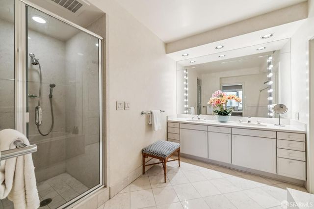 1150 Sacramento Street 601, San Francisco, CA 94108