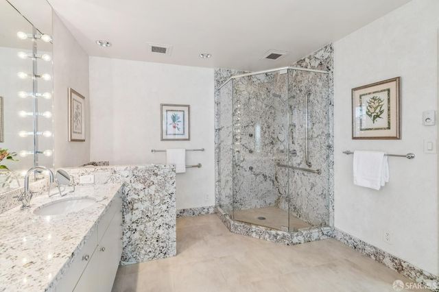 1150 Sacramento Street 601, San Francisco, CA 94108