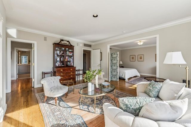 1150 Sacramento Street 601, San Francisco, CA 94108