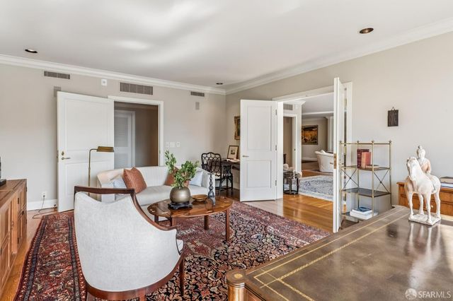 1150 Sacramento Street 601, San Francisco, CA 94108