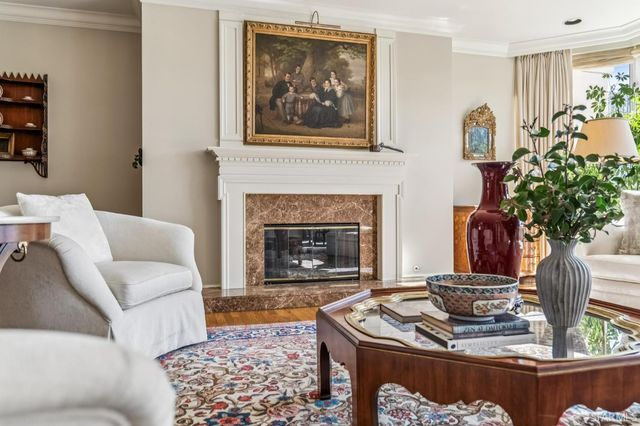 1150 Sacramento Street 601, San Francisco, CA 94108