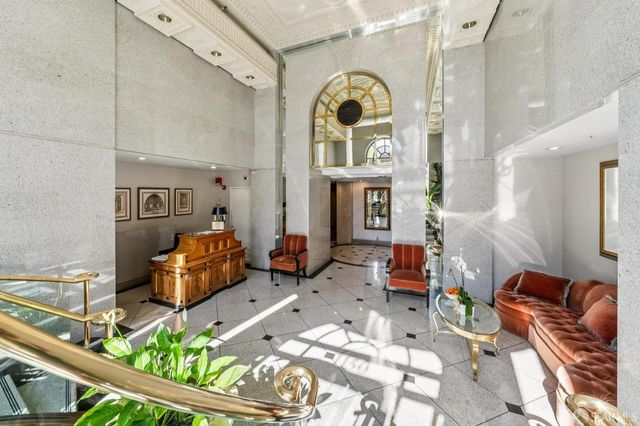 1150 Sacramento Street 601, San Francisco, CA 94108