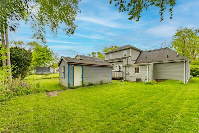 222 Highmoor Drive, Round Lake Park, IL 60073