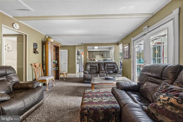 122 GREEN VALE RD, Cherry Hill, NJ 08034