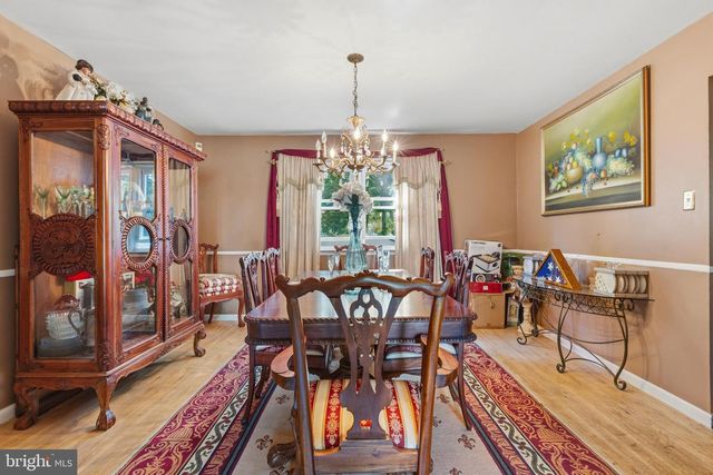 122 GREEN VALE RD, Cherry Hill, NJ 08034