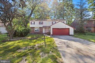 122 GREEN VALE RD, Cherry Hill, NJ 08034