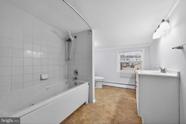 354 E SIXTH AVE, Conshohocken, PA 19428