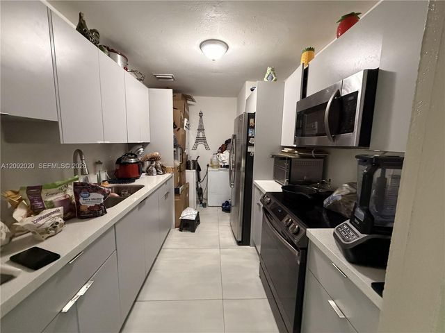3814 NW 213th Street, Miami Gardens, FL 33055