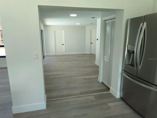 507 E HIGHWAY 318, Citra, FL 32113