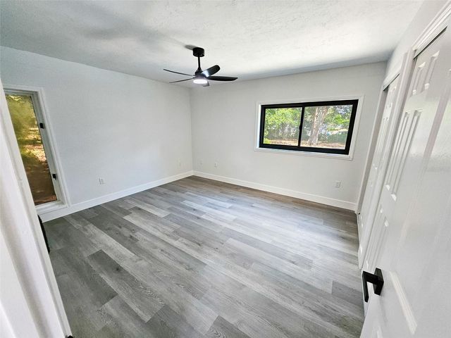 507 E HIGHWAY 318, Citra, FL 32113