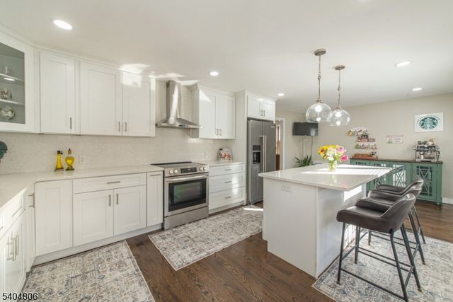 125 Mount Pleasant Ave, East Hanover Twp., NJ 07936