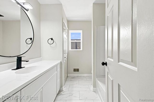 59756 W Brockton Street, New Haven, MI 48048
