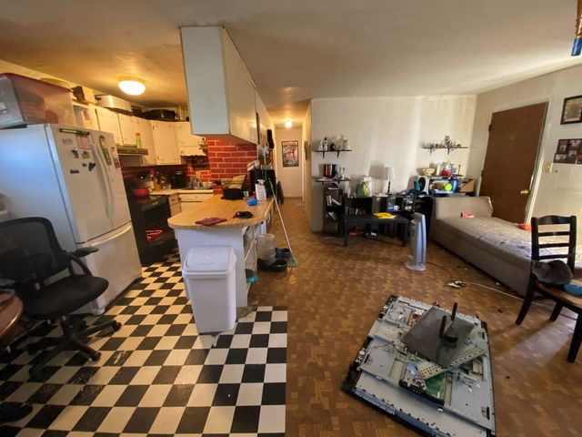 311 Stewart Drive, Freeport, IL 61032