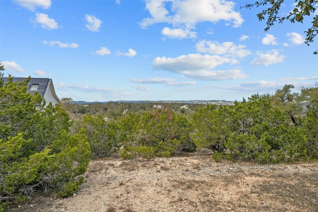 5200 McCormick Mountain DR, Austin, TX 78734