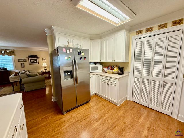 309 Quail Run Drive, Warner Robins, GA 31088