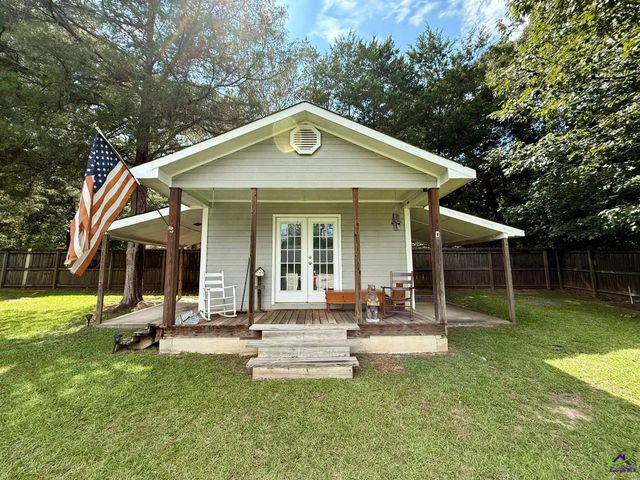 309 Quail Run Drive, Warner Robins, GA 31088