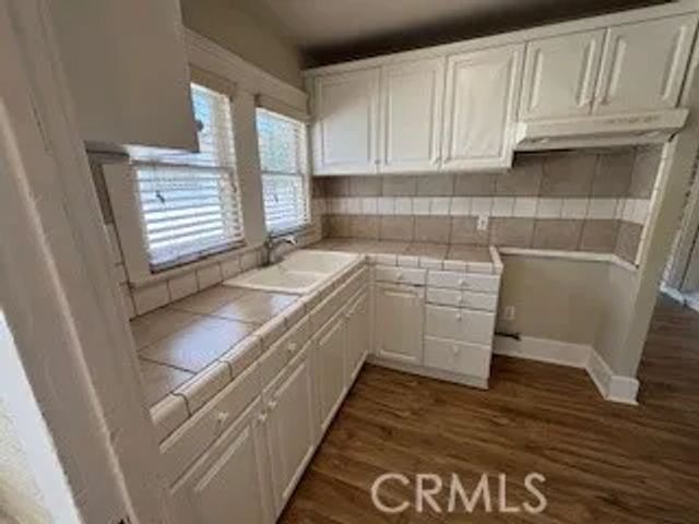 323 W 82nd Street, Los Angeles, CA 90003