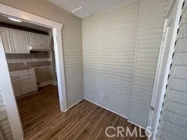 323 W 82nd Street, Los Angeles, CA 90003