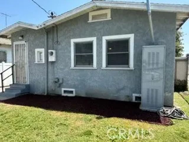 323 W 82nd Street, Los Angeles, CA 90003