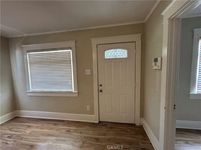 323 W 82nd Street, Los Angeles, CA 90003