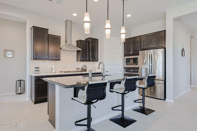 18172 W AMBERWOOD Drive, Goodyear, AZ 85338