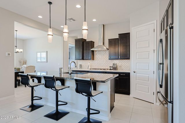 18172 W AMBERWOOD Drive, Goodyear, AZ 85338
