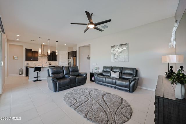 18172 W AMBERWOOD Drive, Goodyear, AZ 85338