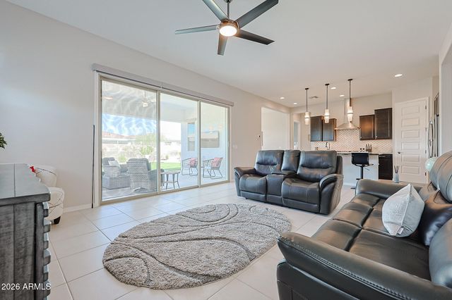 18172 W AMBERWOOD Drive, Goodyear, AZ 85338