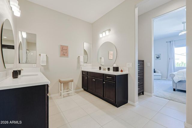 18172 W AMBERWOOD Drive, Goodyear, AZ 85338
