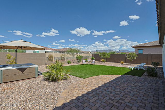 18172 W AMBERWOOD Drive, Goodyear, AZ 85338