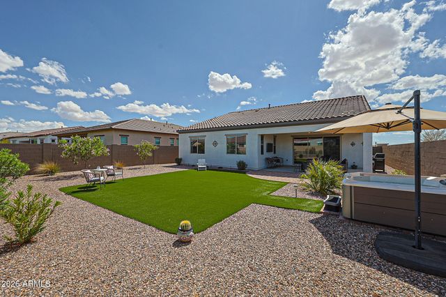 18172 W AMBERWOOD Drive, Goodyear, AZ 85338