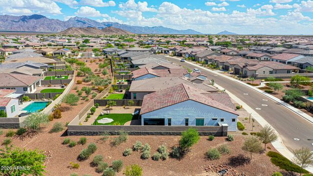 18172 W AMBERWOOD Drive, Goodyear, AZ 85338
