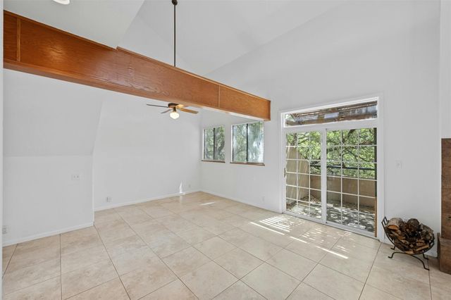 1735 Spyglass DR 115, Austin, TX 78746