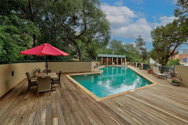 1735 Spyglass DR 115, Austin, TX 78746